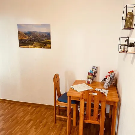 Holiday home Moselferienhaus Porten Ellenz-Poltersdorf