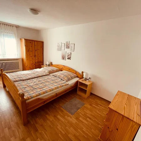 Moselferienhaus Porten * Ellenz-Poltersdorf