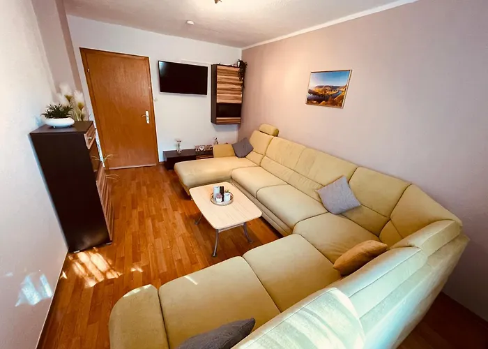 Moselferienhaus Porten 펜션 *